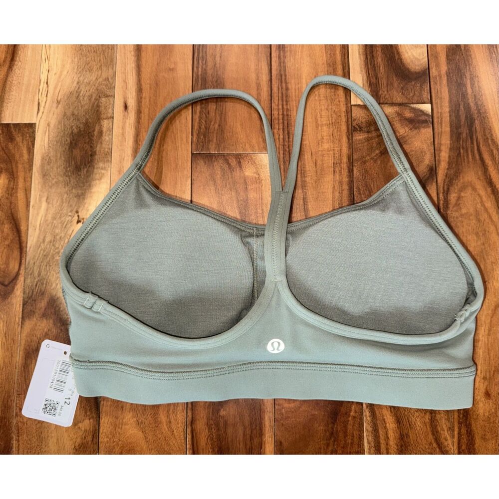 Lululemon Flow Y Nulu Bra Sage Green Light Support Yoga Sports Bra Size 8 NWT - Picture 2 of 4